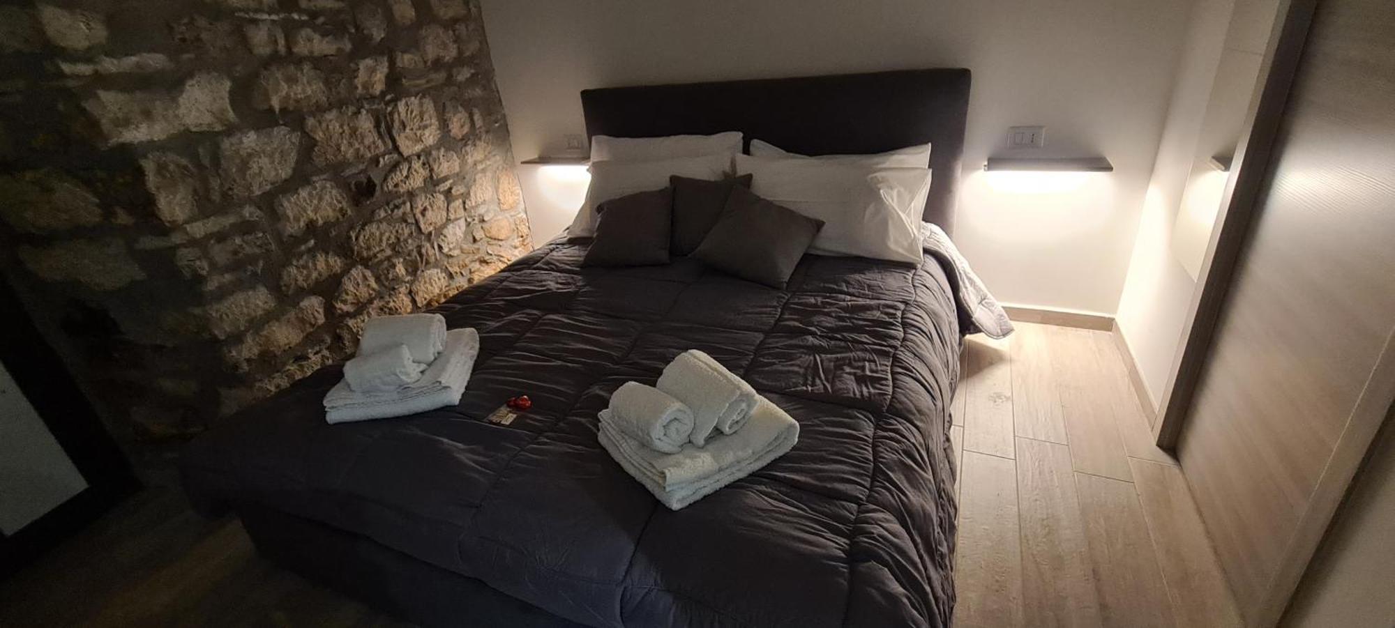 Il Campanile Hotell Santa Maria del Molise Exteriör bild